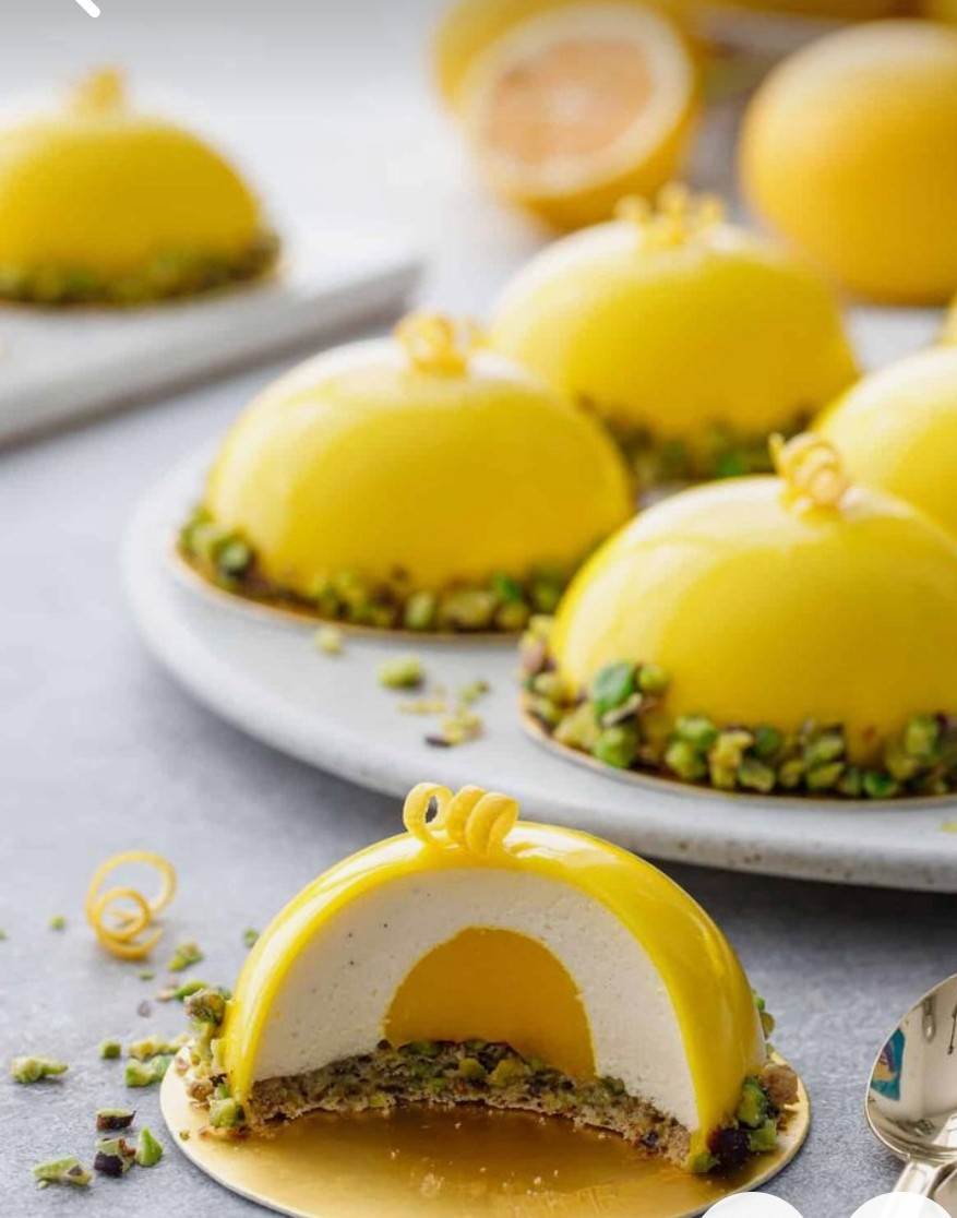 ENTREMETS-PETIT GATEAUX